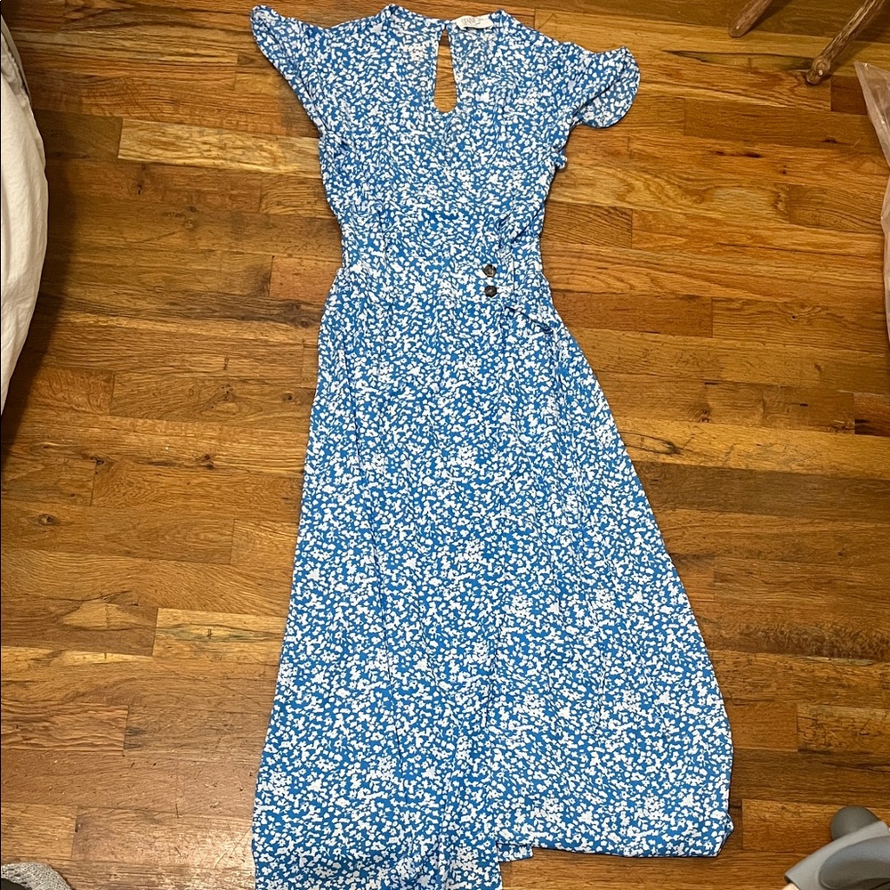 Sienna Sky Blue and White Floral Dress